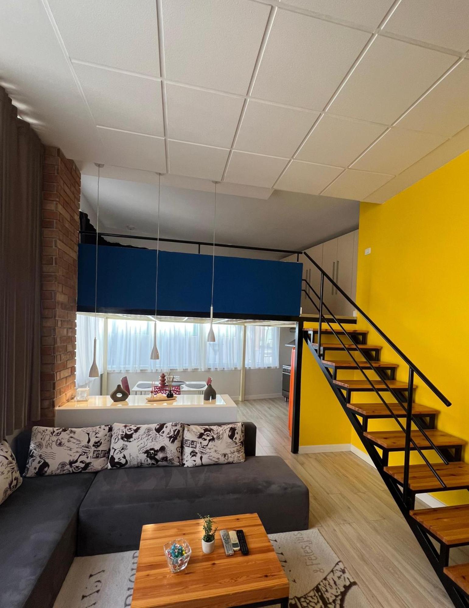 Apartment Downtown Dream Duplex